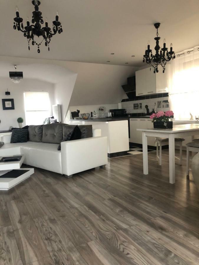 Apartament Rynek Pniewy Pniewy  Exteriér fotografie