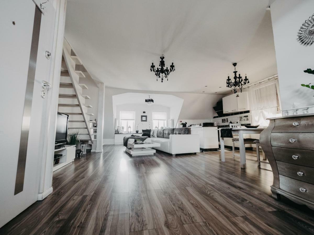 Apartament Rynek Pniewy Pniewy  Exteriér fotografie